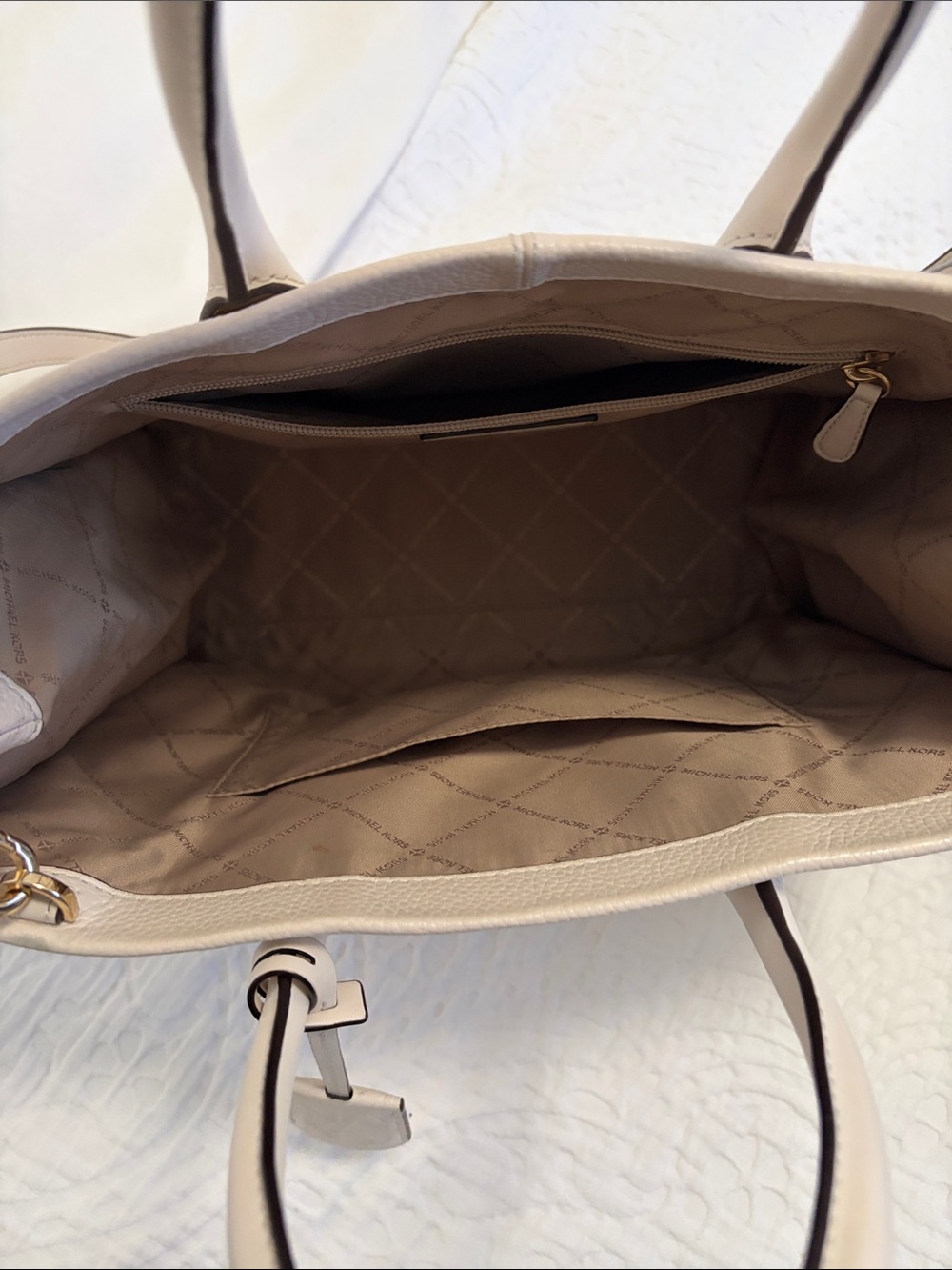Michael Kors Beige Pebbled Leather Logo Tote - Picture 5 of 5